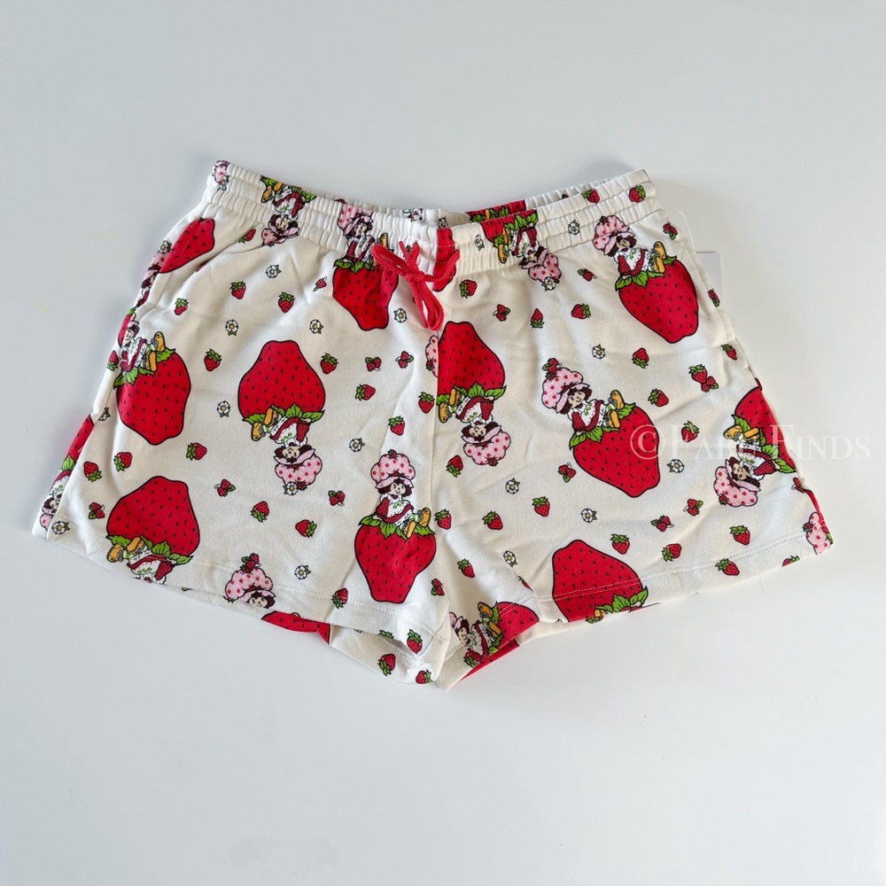 Strawberry Shortcake Fleece Shorts Junior size LARGE